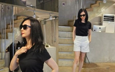 '56세' 채시라, 얼굴에 주름 하나 없네…비현실적인 미모 그저 '감탄'