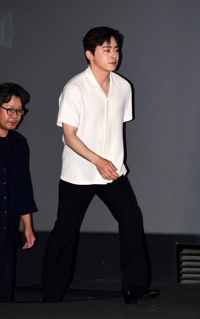조정석, 깔끔한 블랙&화이트[TEN포토]