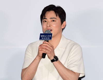 조정석, 무게감 영화에 비해 현장은 유쾌하고 행복의 나라였다[TEN포토]
