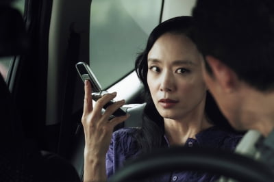 '리볼버'인데 총은 딱 한 발…의외네