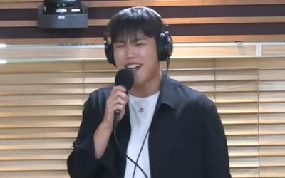 '해물뚝배기 보이스' 고정우, '트로트 라디오' 고정 합류…성공적 신고식