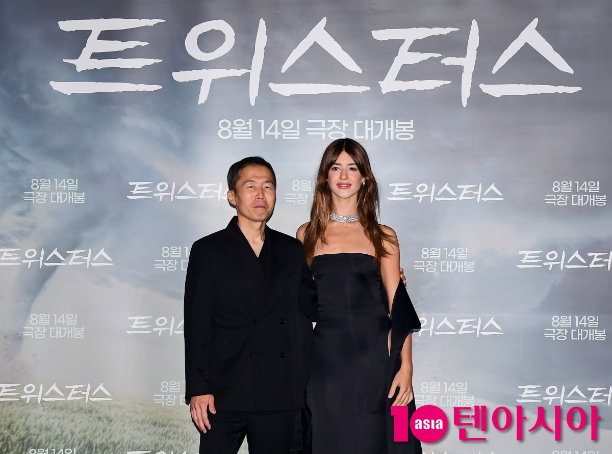 정이삭 감독-데이지 에드가 존스, 영화 '트위스터스' 홍보차 내한[TEN포토]