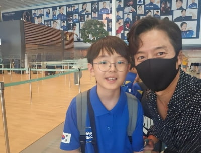 '로봇대회 참가' 정준호♥이하정 아들, 10살에 태극마크 획득…자식 농사 성공했네