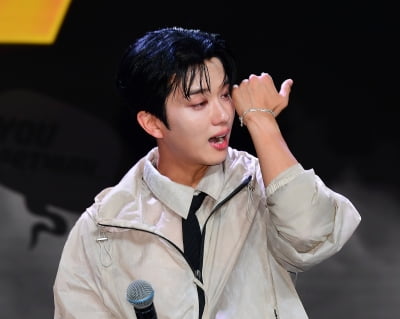 再び団結したBAP、涙の6年ぶりカムバック