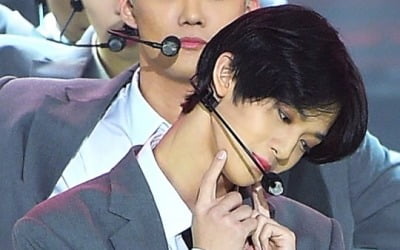 Bae Jin-young apologizes after saying, "I've lost a lot of money so far"