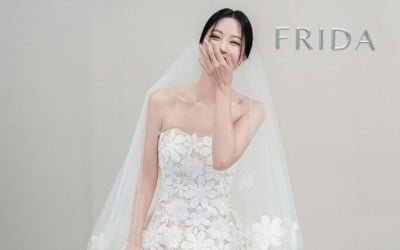 '10살 연하♥' 한예슬, 결혼식 생략하더니 참을성 없네…"또 못 참고"