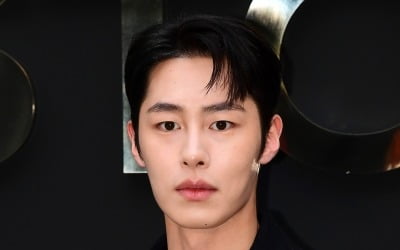 俳優イ・ジェウク、2024年ファンコンサート「log in」ソウルで開催決定！