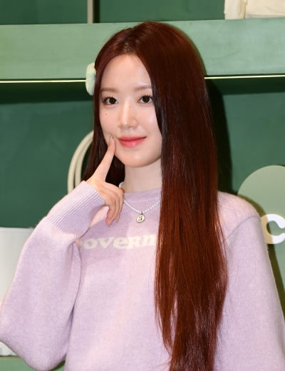 (여자)아이들 슈화, 폭염 날리는 볼콕[TEN포토]