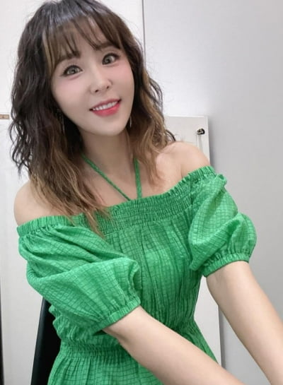 누구신지 할뻔…코요태 신지, 11kg 감량 탓인가 너무나 달라진 눈
