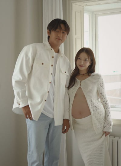 김지연♥정철원, 9월 출산 앞두고 만삭 촬영…子 정철투 커밍순
