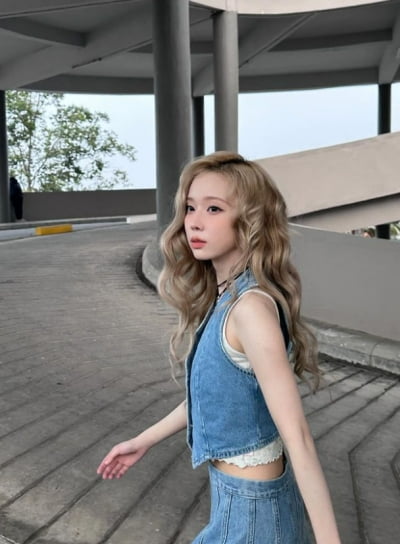 エスパのウィンター、完璧な美貌を披露