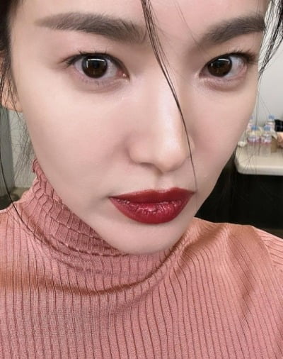 女優ソン・ヘギョ、美の秘訣を語る「管理を怠らない」