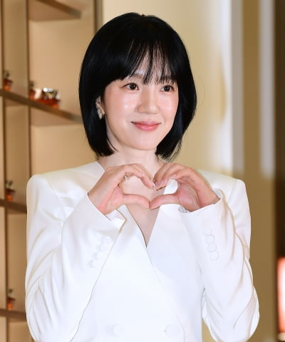 임수정, 백화점을 밝히는 미모[TEN포토]