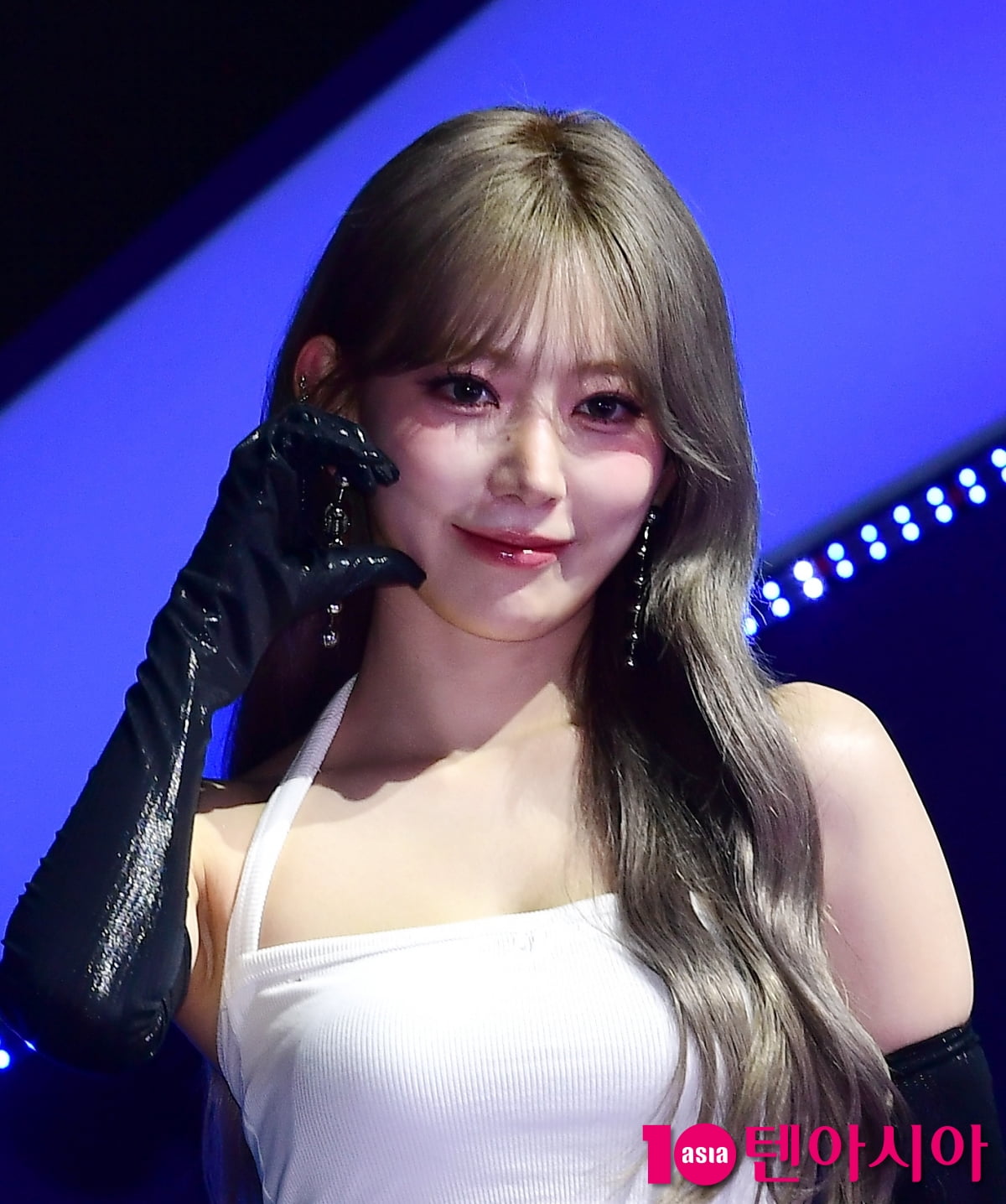 르세라핌 사쿠라, 남심 저격하는 하트[TEN포토]