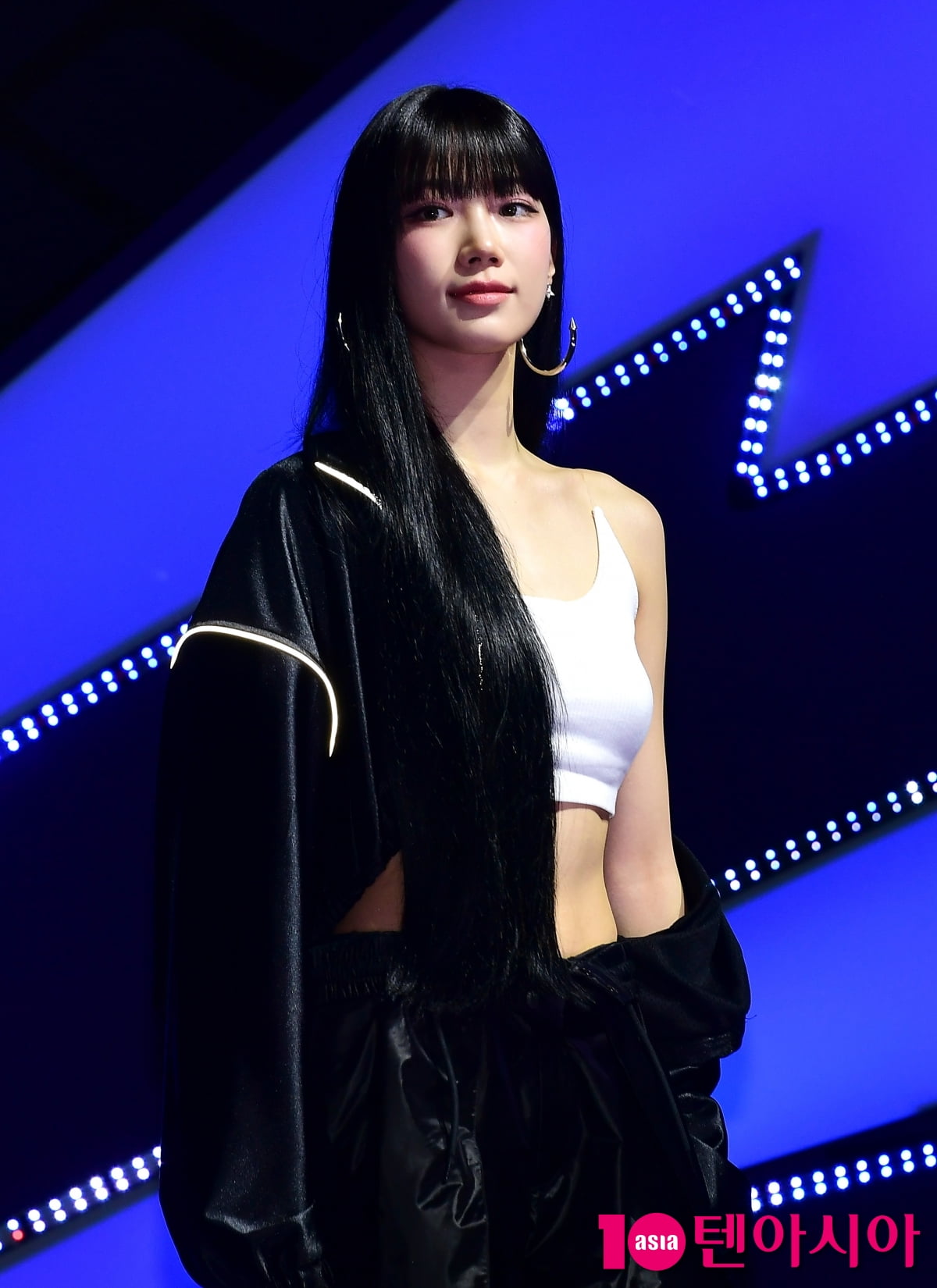 르세라핌 카즈하, 은근히 섹시하네[TEN포토]