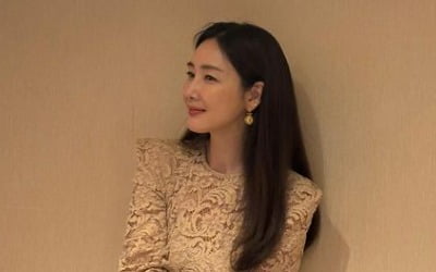 チェ・ジウ、変わらぬ美貌を披露 - 映画『ニューノーマル』日本公開前の近況