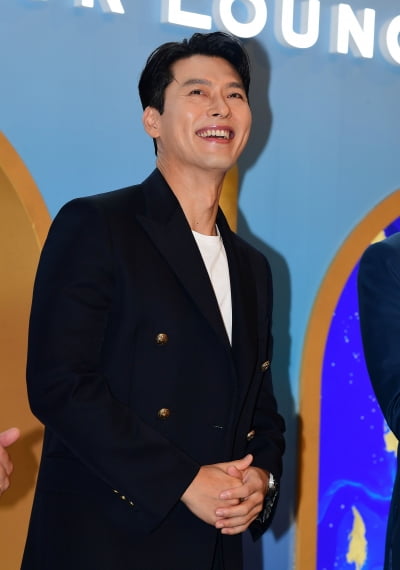 현빈, 팬들과 만남은 즐거워[TEN포토]