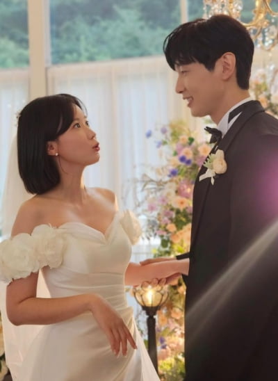 지금 마음껏 웃어둬야…임수향, '결혼식 날벼락' 모른 채 ♥지현우 옆 미소