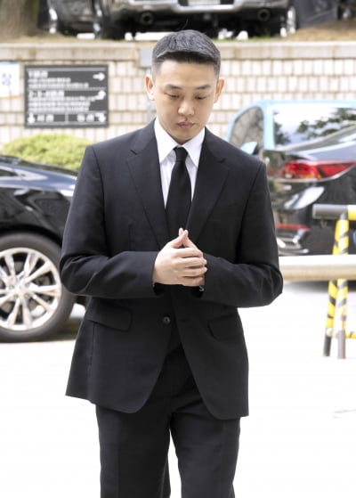 유아인, 1심 선고공판 출석[TEN포토]