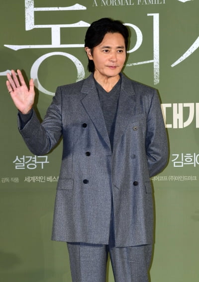 장동건, 확 달라진 분위기[TEN포토]