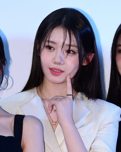 베이비몬스터 로라, 청순한 미모[TEN포토]
