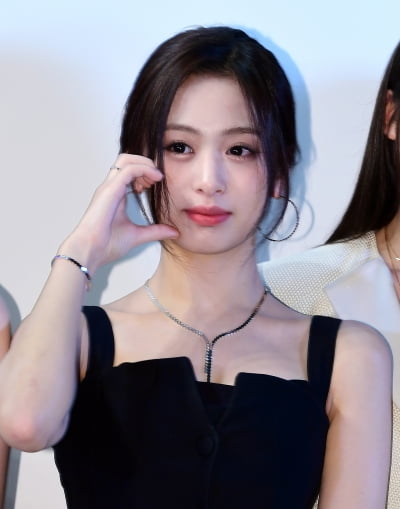 베이비몬스터 아현, 돋보이는 센터미모[TEN포토]