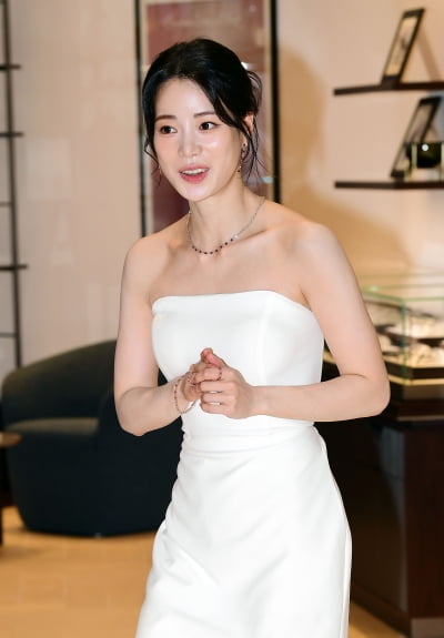 임지연, 한줌 허리[TEN포토]
