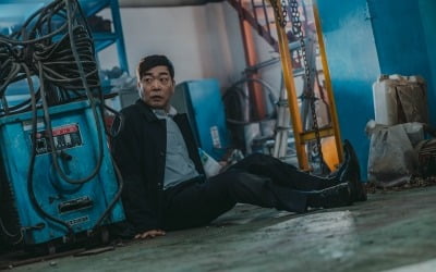 Actor Son Hyun-joo Reflects on Filming 'Your Honor' Amid Personal Loss