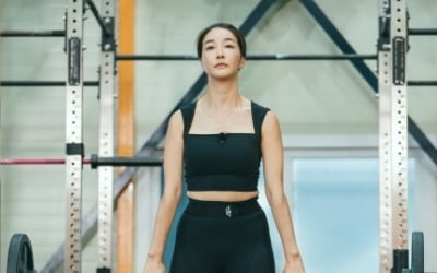Jin Seo-yeon Takes on Triathlon Challenge