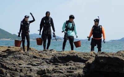「水中の女王」クォン・ウンビ、無人島での大失敗！MBC『ゆっくり休めば幸い』での挑戦
