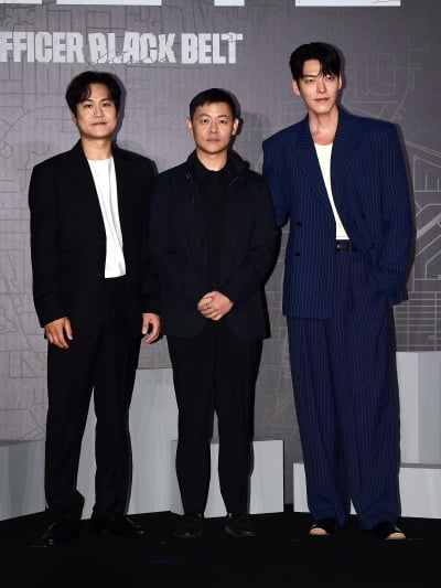 김우빈-김주환 감독-김성균, 무도실무관 주역들[TEN포토]