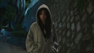 이런 장면 왜 넣는걸까…로코 속 공포 장면, '엄친아' 시대착오적 연출 뭇매 [TEN초점]