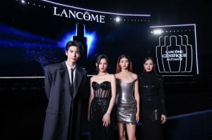 정호연, 中스타와 나란히…랑콤, 'NEW 제니피끄 얼티미트 세럼' 론칭 행사 참여