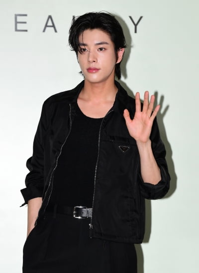 엔하이픈 제이크, 우주를 담은 눈동자[TEN포토]