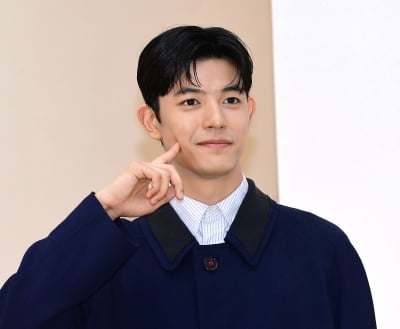 로몬, 클라스가 다른 비주얼[TEN포토]