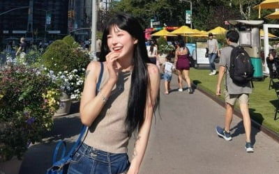 최준희, 빙구 미소에도 굴욕 없이 사랑스러워…엄마 최진실 빼닮은 분위기