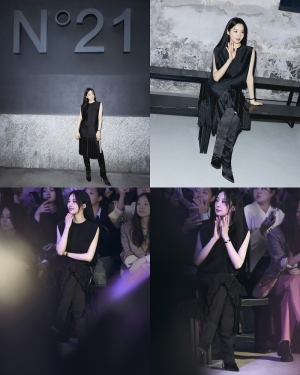 당당하고 차분한 분위기로 'N21' 25시즌 S/S 참석한 이청아 원피스 뭐길래