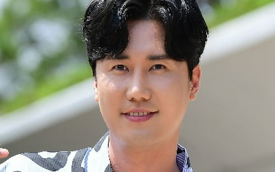 신성, 또 사고 쳤다…동료들 걱정에도 "못 빠져나와" ('한일톱텐쇼')