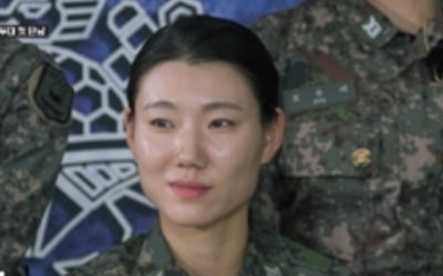 "육군이 제일 예쁜 거 같은데"…조롱 살벌한 '강철부대W', 첫방부터 터졌다 [종합]