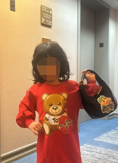 S.E.S. 바다 딸, 겨우 4살에 벌써부터 온몸 휘감은 이탈리아 명품