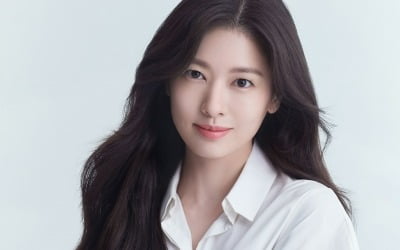 정소민, ♥정해인과 열애설 선 그었다…"'엄친아' 케미가 좋았구나 싶어" [인터뷰①]