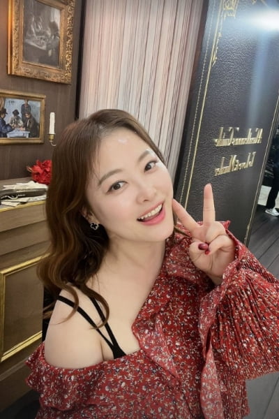 '44세' 심진화 '21kg' 감량 성공했나…미녀 쇼호스트 옆 안 밀리네