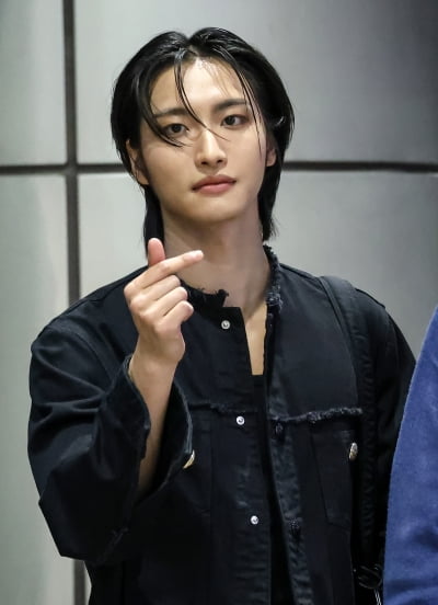 에이티즈 성화, 잘생겨서 줌인[TEN포토]