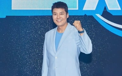 전현무, 혹사 의혹 터졌다…"새벽 5시까지 촬영, 몸 힘들고 짜증나" ('대학가요제')