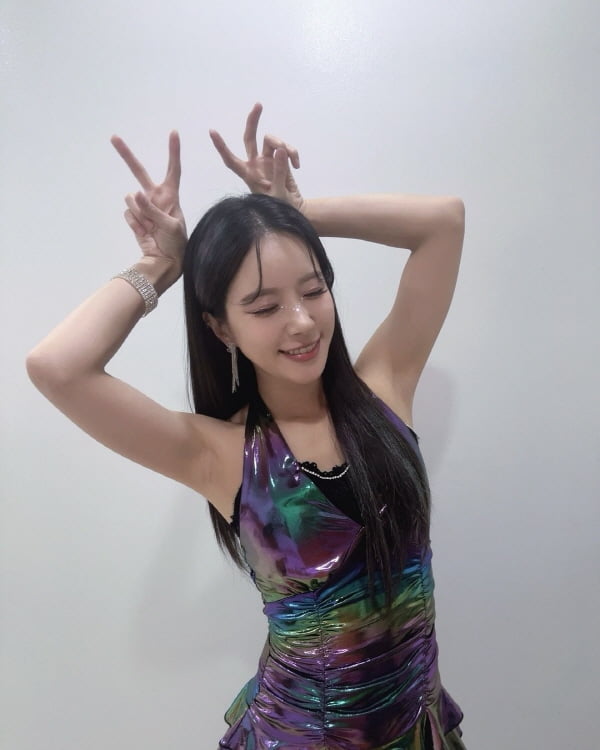 어느 집 딸이 이리 예뻐…송민경, 트롯계 아이돌 할만 하네 ('트롯챔피언')