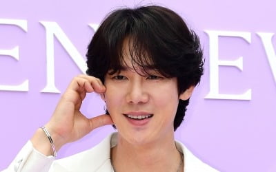 유연석, '♥최태준' 박신혜에게 눈을 못 떼네…결혼식 이후 2년 만에 첫만남 ('틈만나면')