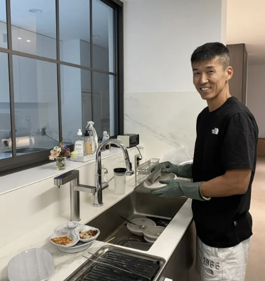 사진=그룹 지누션 션 인스타그램