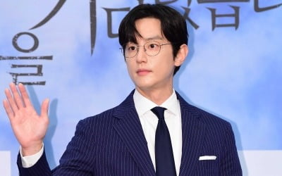 '지닦남' 권율, 정신적 스트레스 토로 "중간 역할 힘들었다…막내 때보다 지쳐"