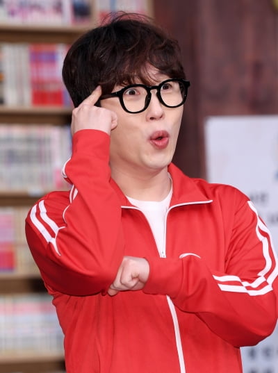 Nam Chang-hee's Emotional Moment at Jo Se-ho's Wedding Sparks Speculation on His Own Marriage Plans
