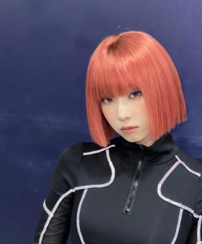 에스파 윈터, AI로 빚은 듯한 미모…마틸다 연상시키는 칼단발 비주얼